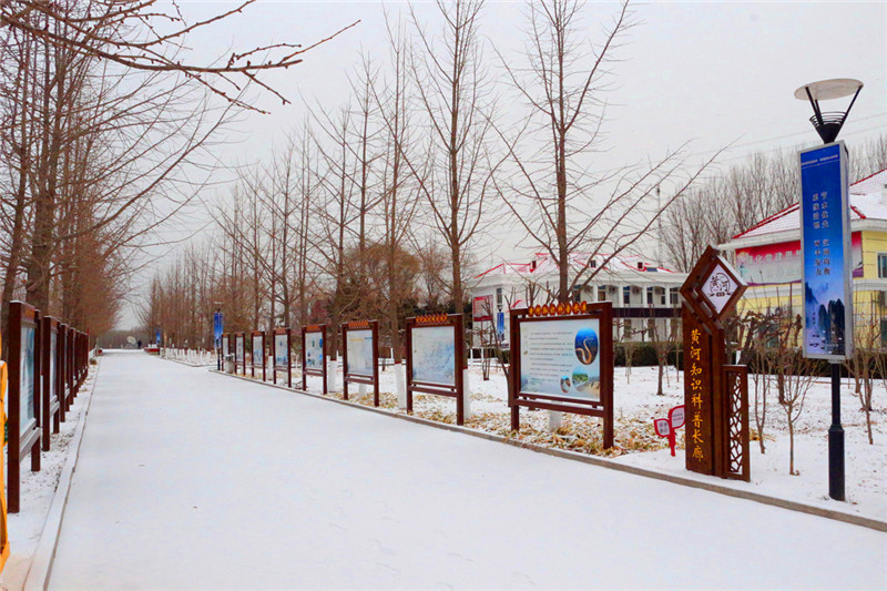 雪后的梯子坝