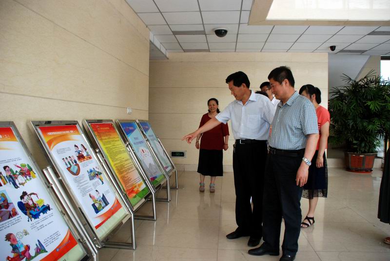 滨州黄河河务局组织“国际档案日”宣传活动